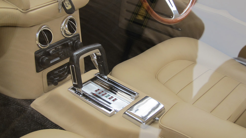 Illustration for article titled Hardcore Dashboard Porn From The Monterey Historics And Pebble Beach